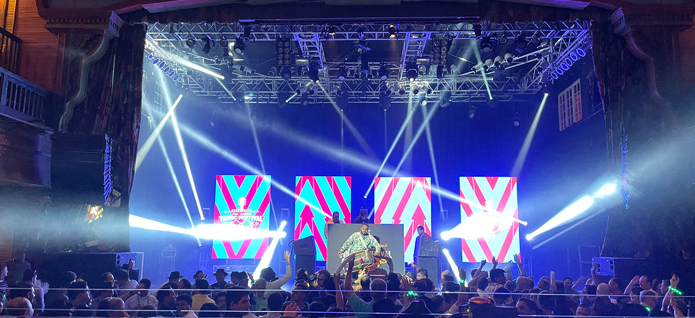 LED移动拼接屏如何实现快速组装?